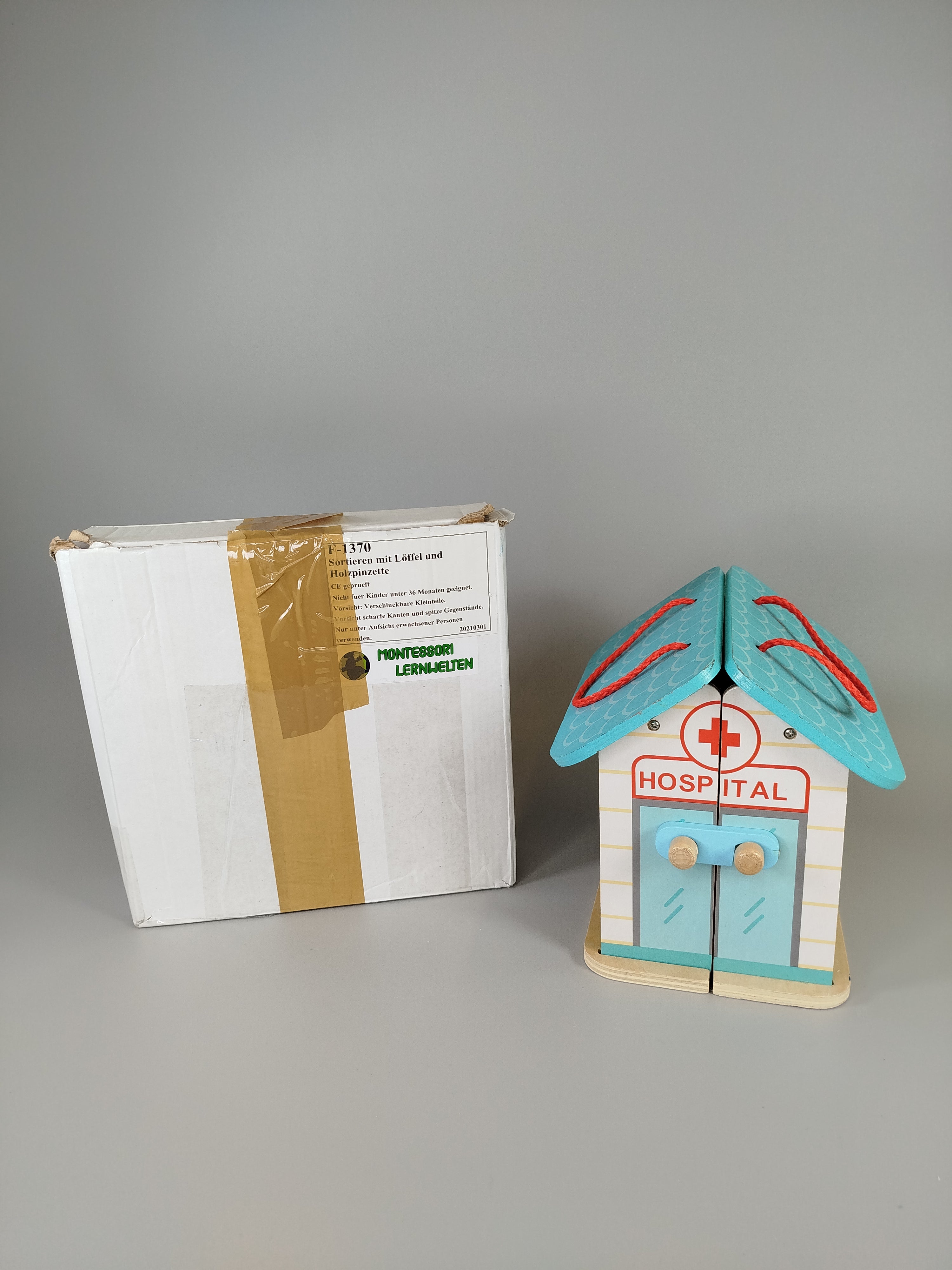 Holzspielzeug Set - Holz Krankenhaus & Montessori Spiel